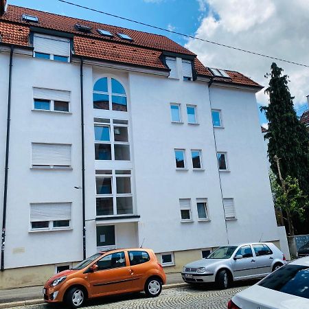 Exklusiv möblierte Wohnung in besten Lage Stuttgart Exterior foto